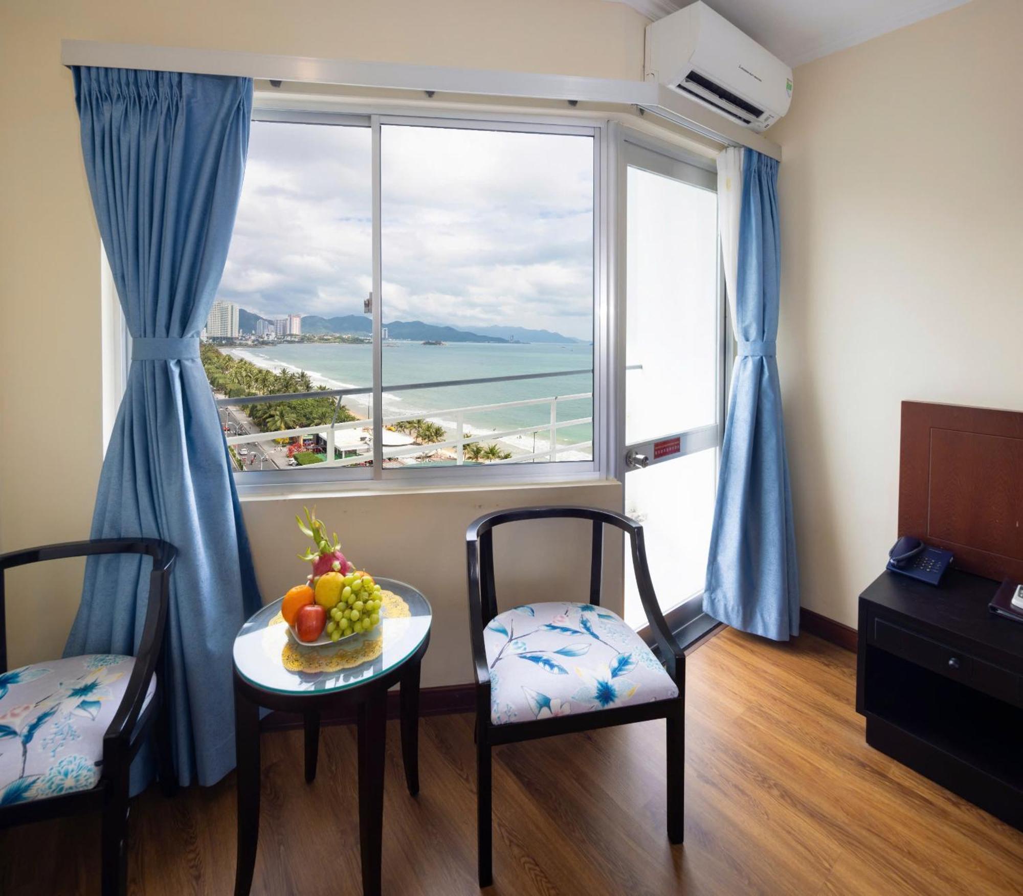 Nha Trang Lodge Hotel Exterior photo