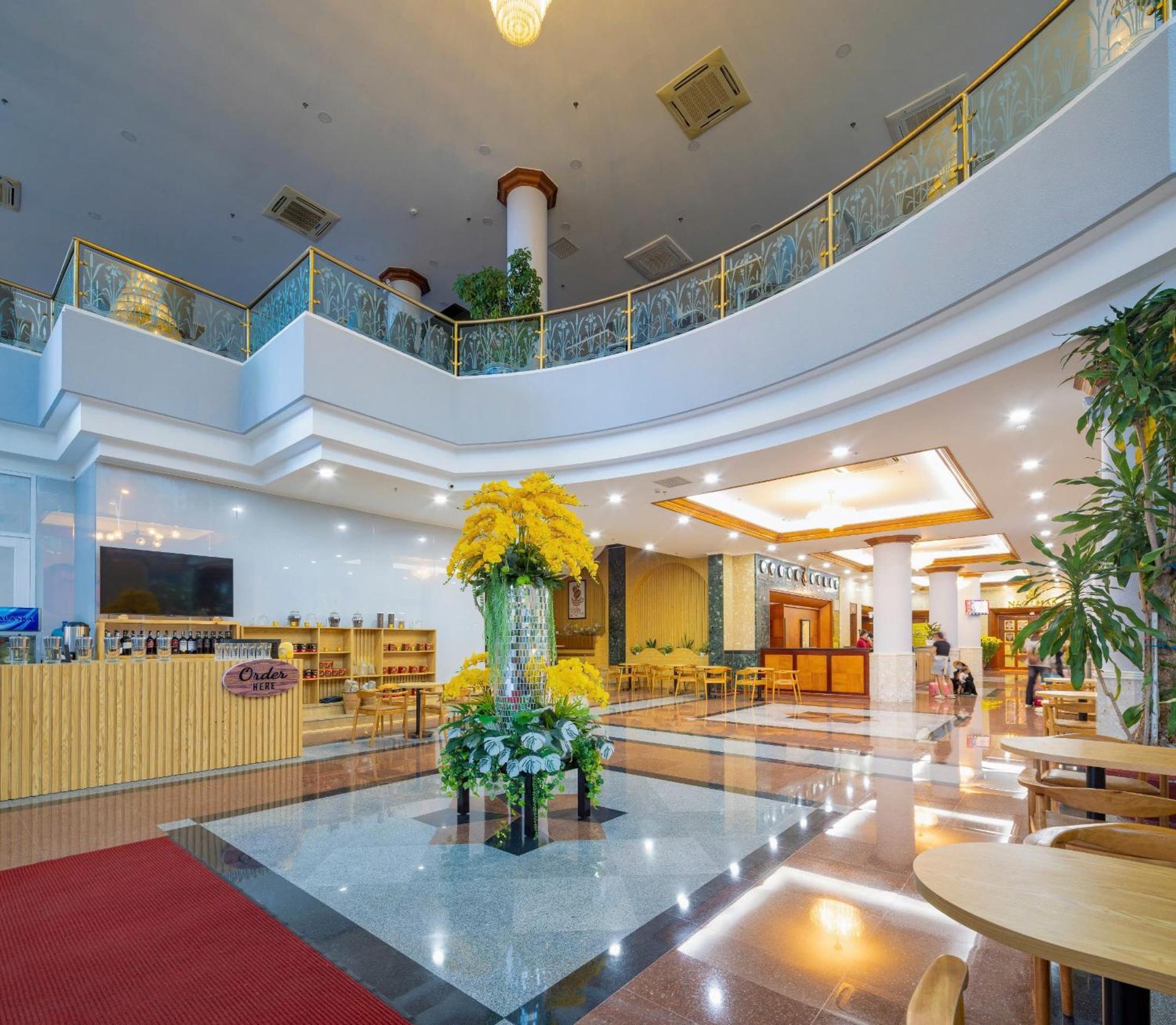 Nha Trang Lodge Hotel Exterior photo