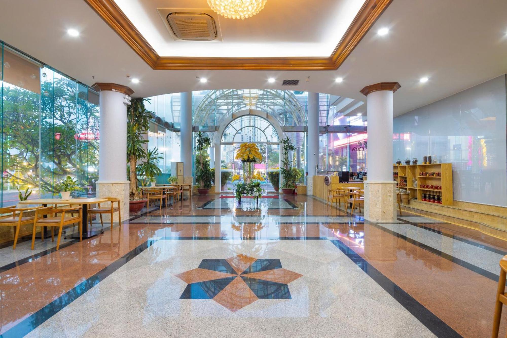 Nha Trang Lodge Hotel Exterior photo